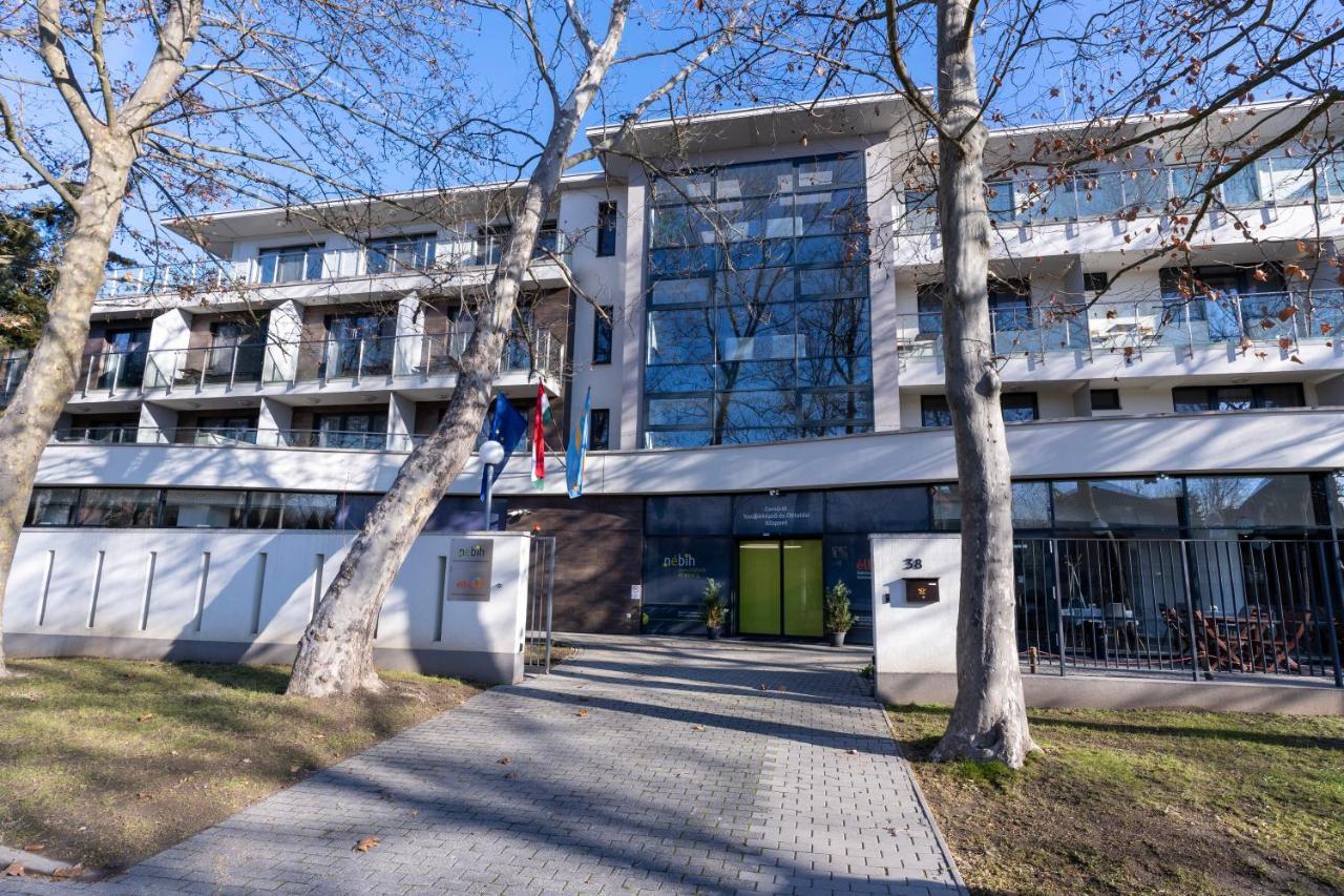 Zamardi Tok Hotel Buitenkant foto